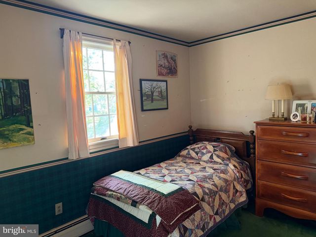 4190 HOFFMAN RD, Hatboro, PA 19040