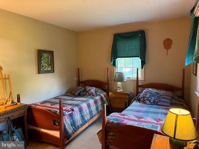 4190 HOFFMAN RD, Hatboro, PA 19040