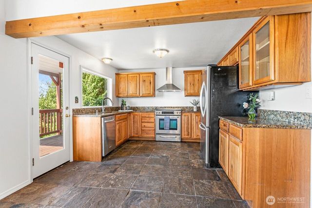 3671 Harnden Road, Bellingham, WA 98226
