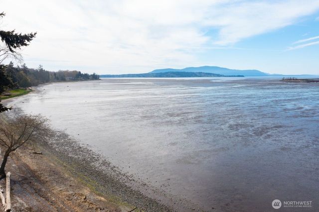 3671 Harnden Road, Bellingham, WA 98226