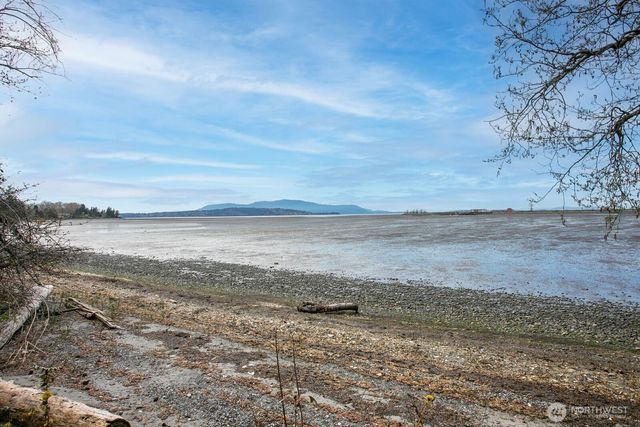 3671 Harnden Road, Bellingham, WA 98226