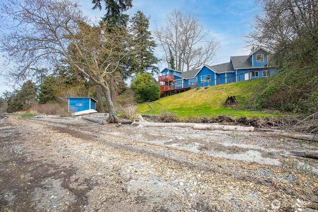 3671 Harnden Road, Bellingham, WA 98226