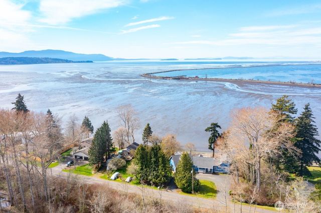 3671 Harnden Road, Bellingham, WA 98226