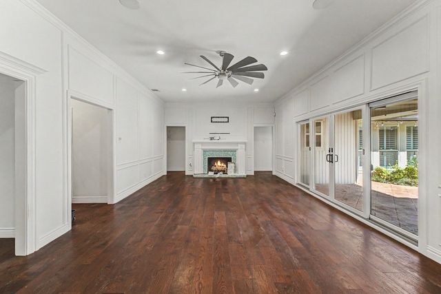 6812 Summer Meadow Lane, Dallas, TX 75252