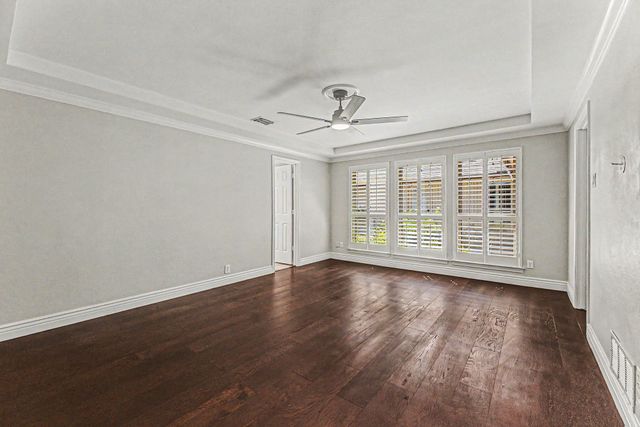 6812 Summer Meadow Lane, Dallas, TX 75252