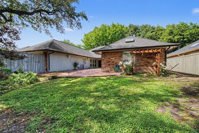 6812 Summer Meadow Lane, Dallas, TX 75252