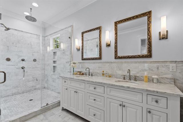 199 Country Club Drive, Greensboro, NC 27408