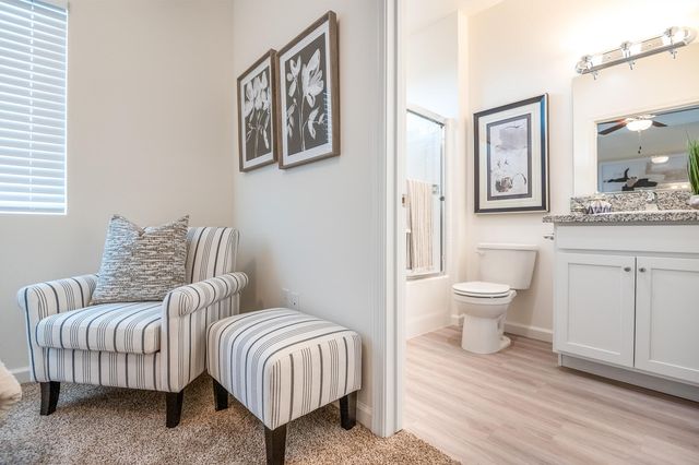 4122-4126 E Kaweah, Visalia, CA 93292