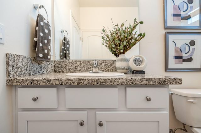 4122-4126 E Kaweah, Visalia, CA 93292