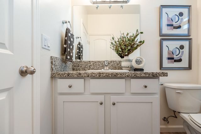 4122-4126 E Kaweah, Visalia, CA 93292