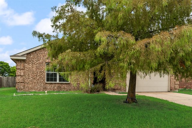 2701 Mockingbird Street, Royse City, TX 75189