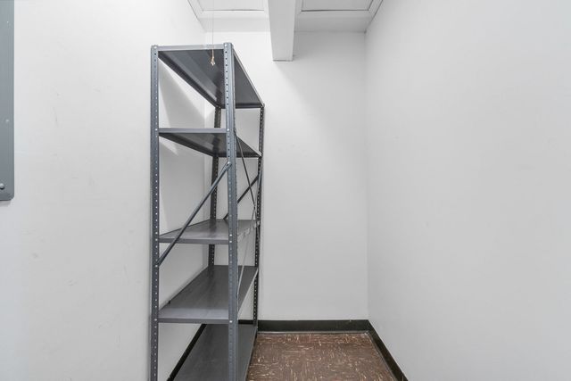 520 Shorely Drive 201, Barrington, IL 60010