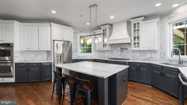 13128 KAHNS RD, Manassas, VA 20112