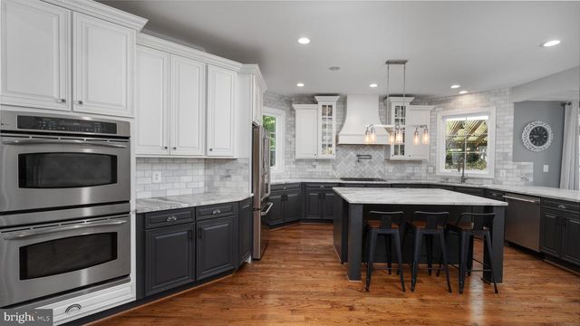 13128 KAHNS RD, Manassas, VA 20112