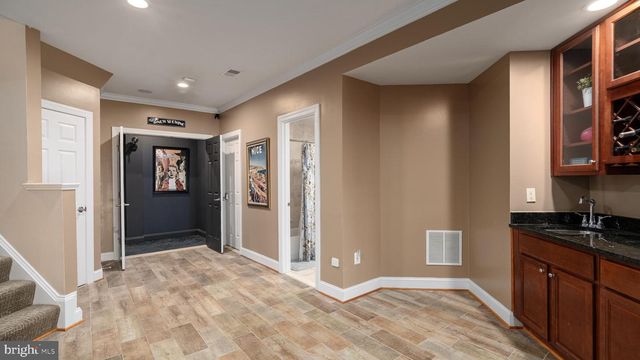 13128 KAHNS RD, Manassas, VA 20112