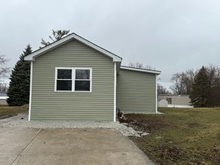 53 Brushwood Drive, Matteson, IL 60443