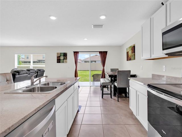 16531 WINDMILL FORGE PASS, Wimauma, FL 33598