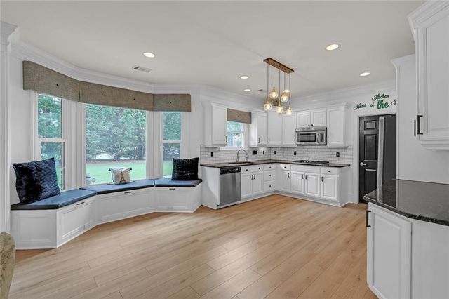 2720 Heritage Bend Court, Grayson, GA 30017