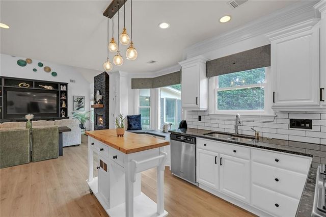 2720 Heritage Bend Court, Grayson, GA 30017