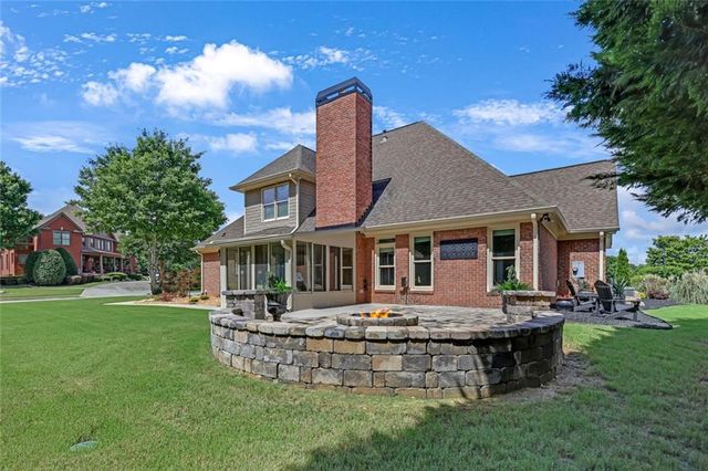 2720 Heritage Bend Court, Grayson, GA 30017