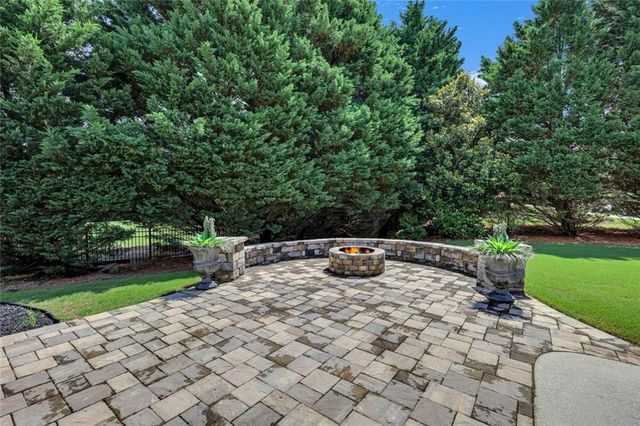 2720 Heritage Bend Court, Grayson, GA 30017