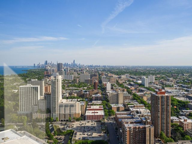 5415 N Sheridan Road 5015, Chicago, IL 60640