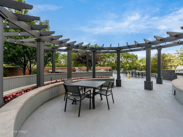 5415 N Sheridan Road 5015, Chicago, IL 60640