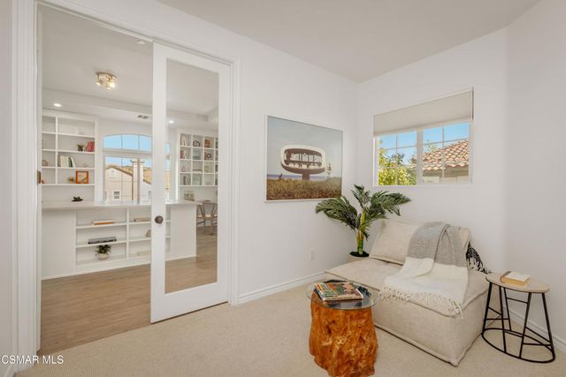 861 Alexandra Court, Oak Park, CA 91377