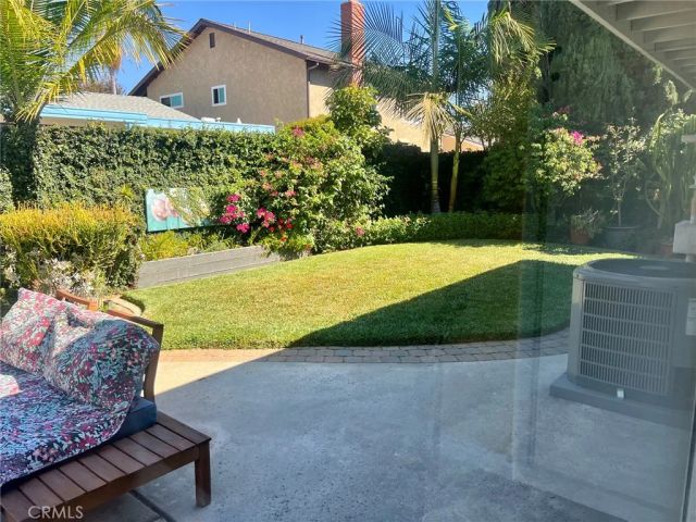 2137 Denmead, Lakewood, CA 90712