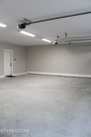 130 Old Hickory Circle, Madisonville, TN 37354