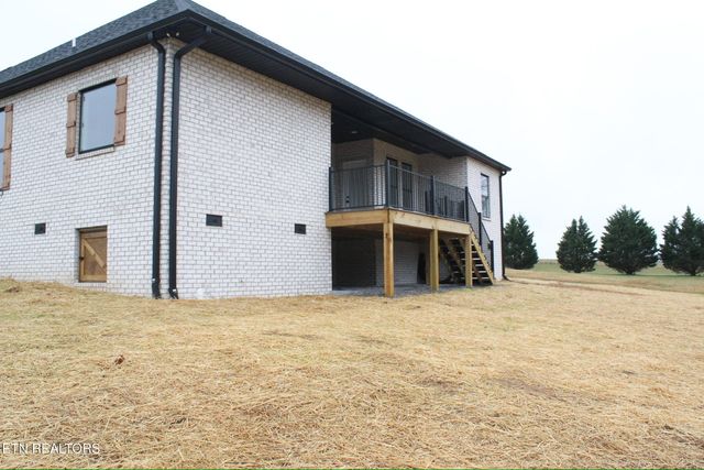 130 Old Hickory Circle, Madisonville, TN 37354