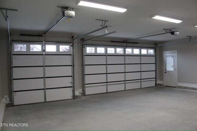 130 Old Hickory Circle, Madisonville, TN 37354