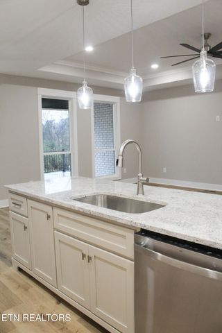 130 Old Hickory Circle, Madisonville, TN 37354