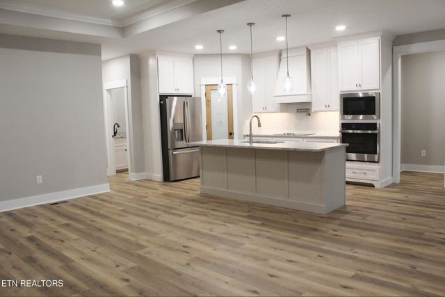 130 Old Hickory Circle, Madisonville, TN 37354