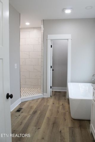 130 Old Hickory Circle, Madisonville, TN 37354