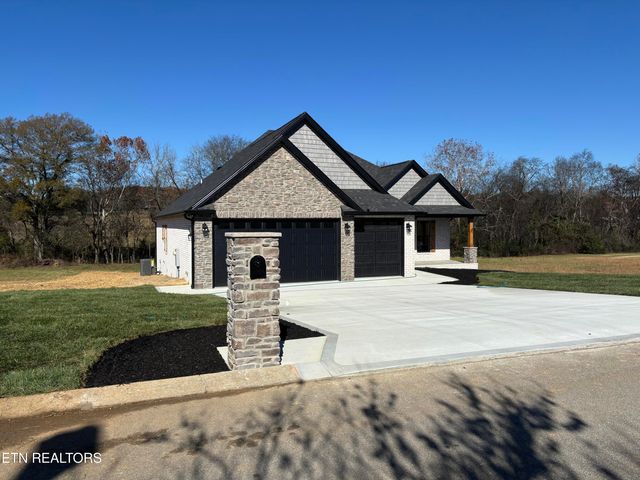 130 Old Hickory Circle, Madisonville, TN 37354