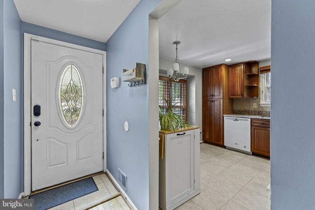 14480 BLACK HORSE CT, Centreville, VA 20120