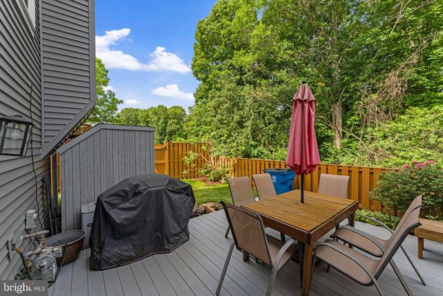 14480 BLACK HORSE CT, Centreville, VA 20120