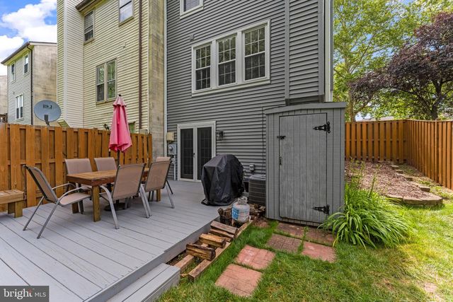 14480 BLACK HORSE CT, Centreville, VA 20120