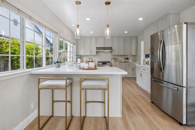 38823 Bluegrass Court, Newark, CA 94560