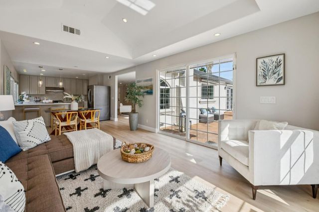 38823 Bluegrass Court, Newark, CA 94560