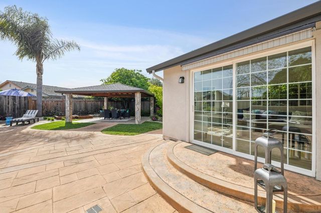 38823 Bluegrass Court, Newark, CA 94560