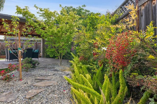 38823 Bluegrass Court, Newark, CA 94560