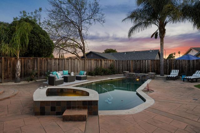 38823 Bluegrass Court, Newark, CA 94560