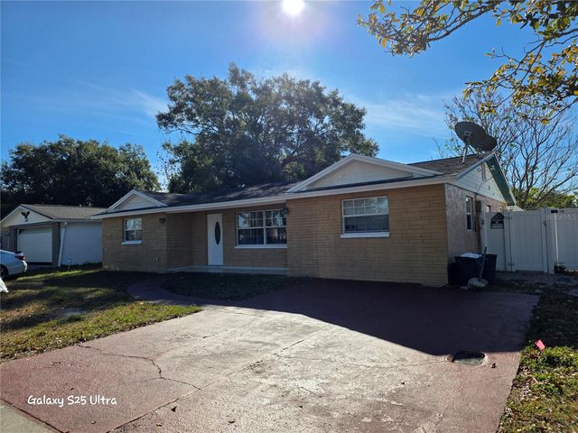 7024 IVANHOE DRIVE, Port Richey, FL 34668