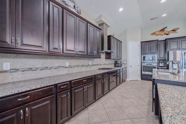 5927 JASPER GLEN DRIVE, Lithia, FL 33547