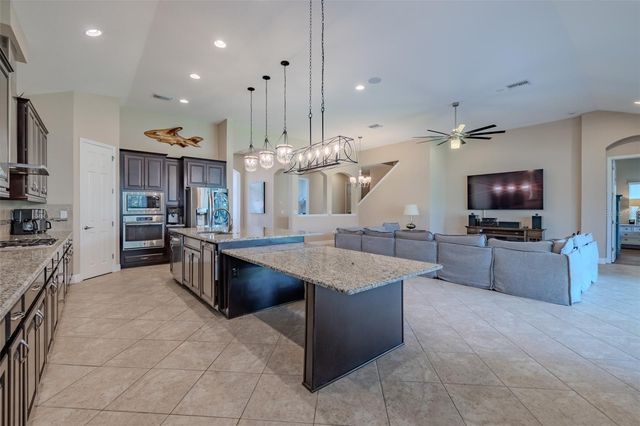 5927 JASPER GLEN DRIVE, Lithia, FL 33547