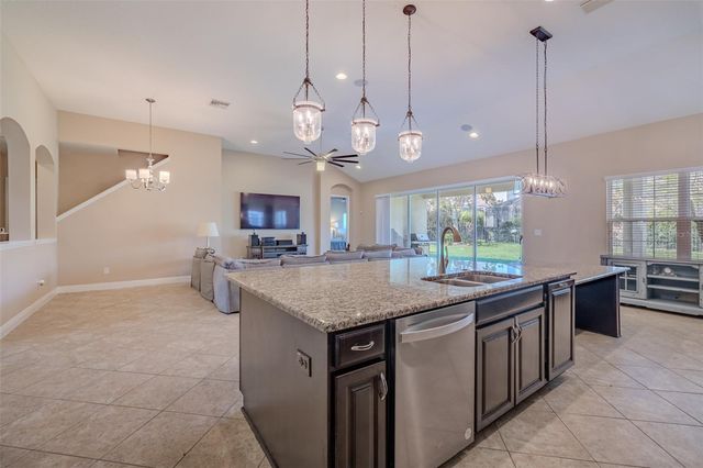 5927 JASPER GLEN DRIVE, Lithia, FL 33547