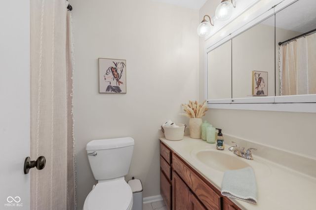 1046 Peppermill Run, Greenwood, IN 46143
