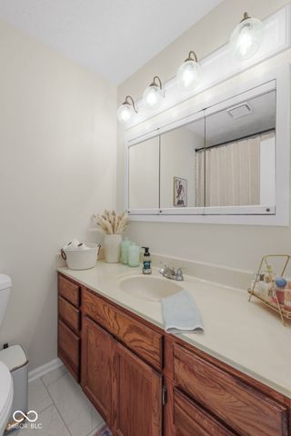 1046 Peppermill Run, Greenwood, IN 46143